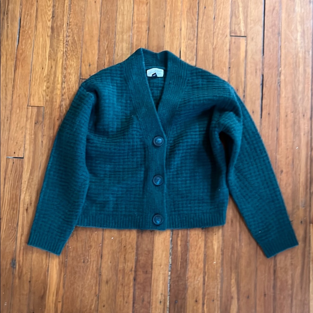 Universal Thread Green Cardigan Cozy Knit Sweater